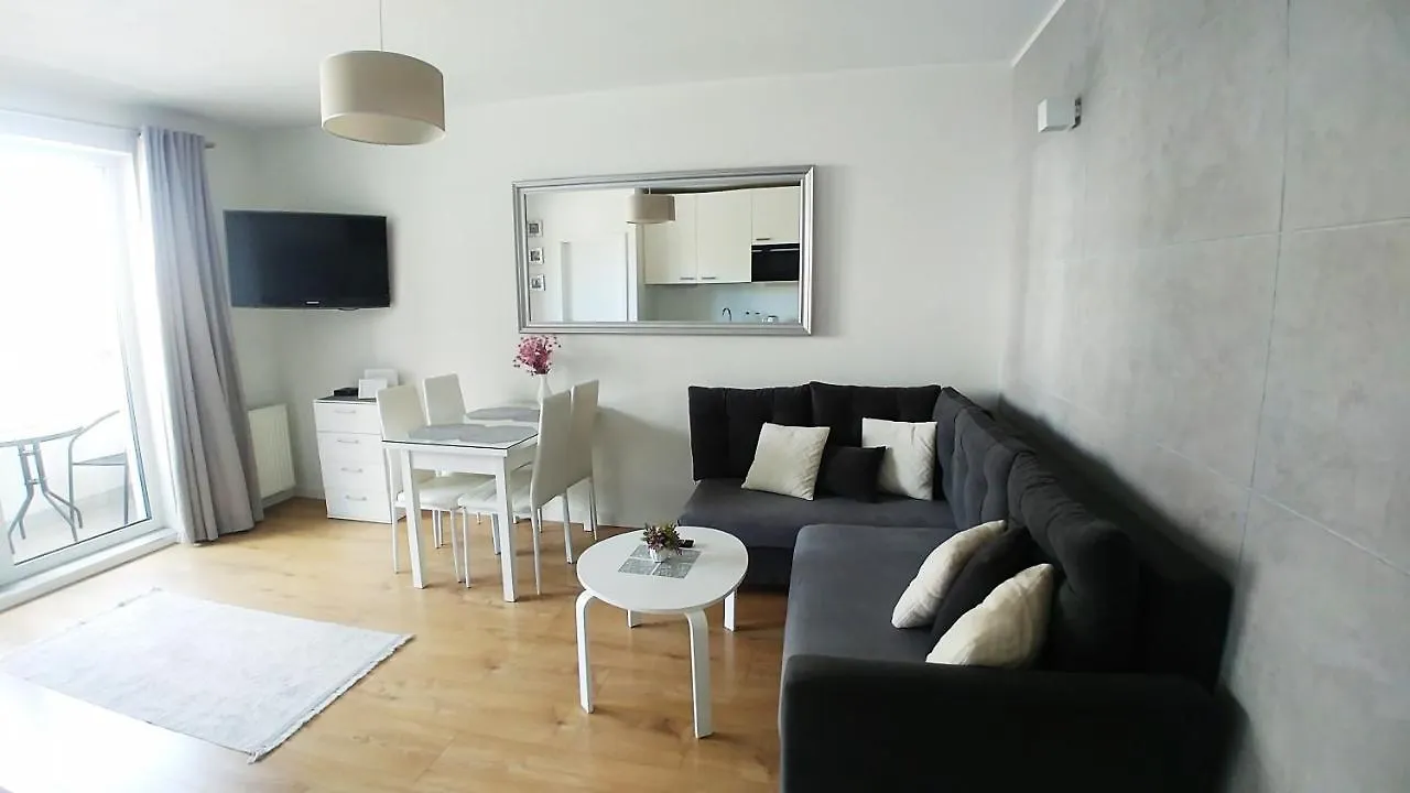Old Town Mirror Apartment - Garage غدانسك